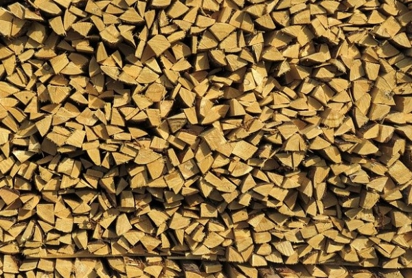 reciclare paleti lemn